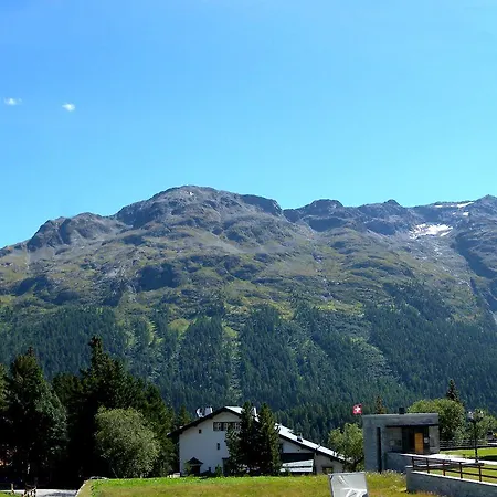 Apartment Suot Brattas *