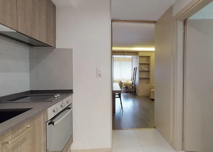 Suot Brattas Apartment *